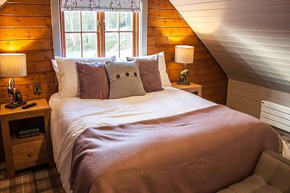 Lapwing Lodge Woodlands Collection