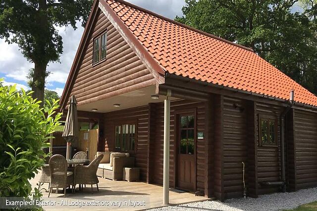 Lapwing Lodge Woodlands Collection