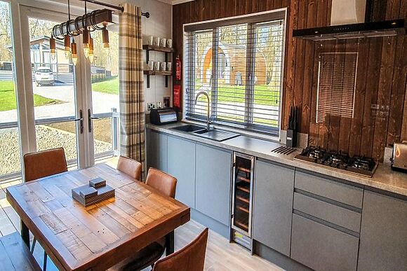 Larch Lodge