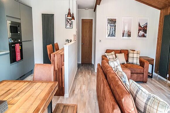 Larch Lodge