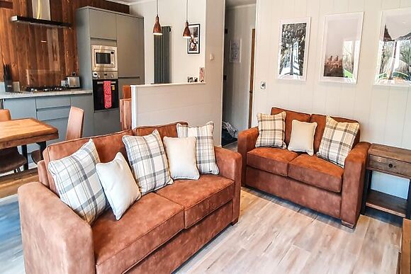 Larch Lodge