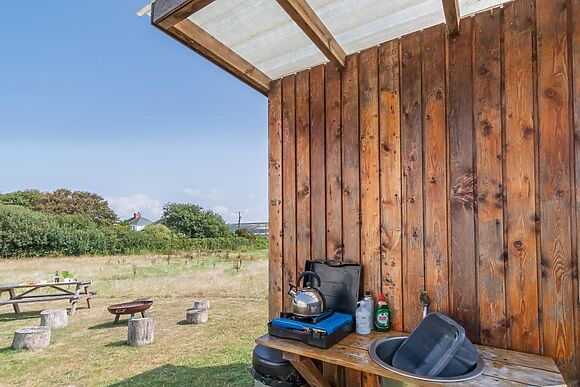 Beachside Lindsway