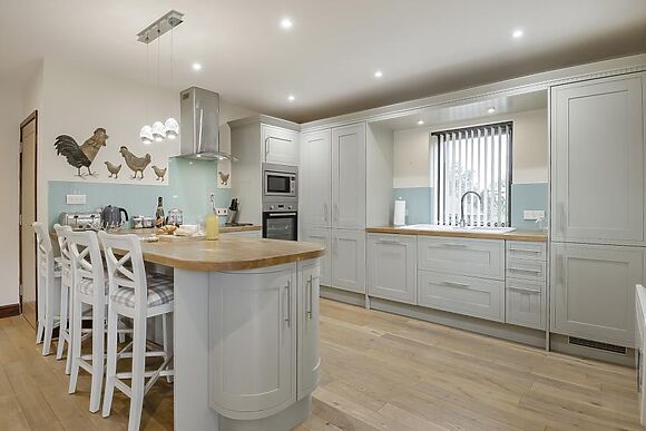 Heron Cottage Horning