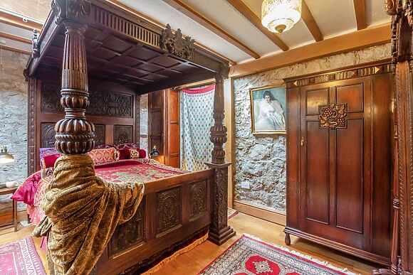 Hen Wrych Hall Tower