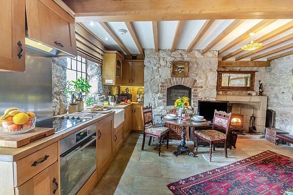 Hen Wrych Hall Tower