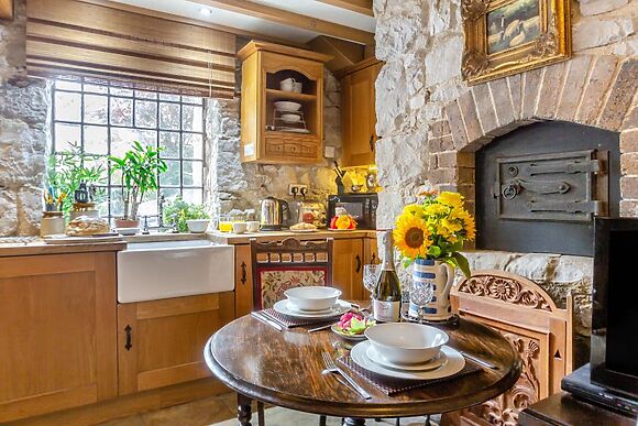 Hen Wrych Hall Tower