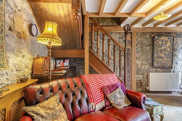 Hen Wrych Hall Tower