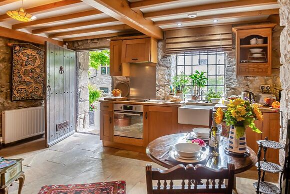 Hen Wrych Hall Tower