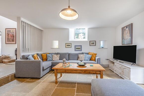 Great Gathering Barn At Hilltop