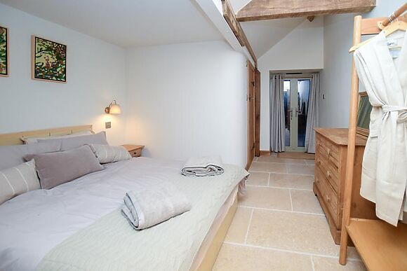 Rowlesford Farm Barns Stone Barn