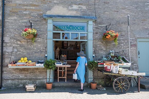 Rowlesford Farm Barns The Parlour