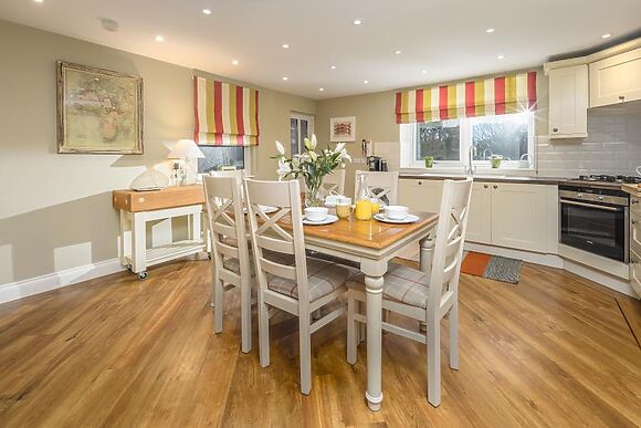 Castle Street Cottage