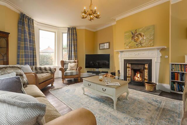 Strathmore Lodge