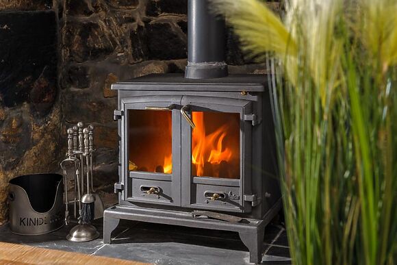 The Little Red Hen House