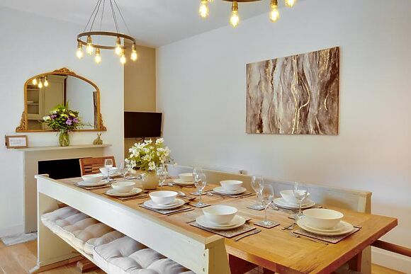 Westwood Coach House