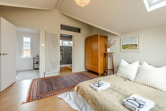 Field View Cottage