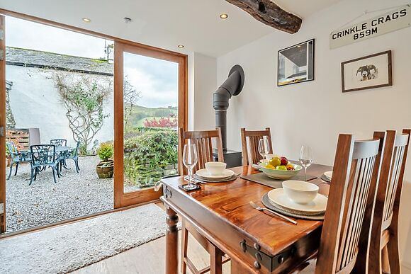 Church View At Longmire Yeat