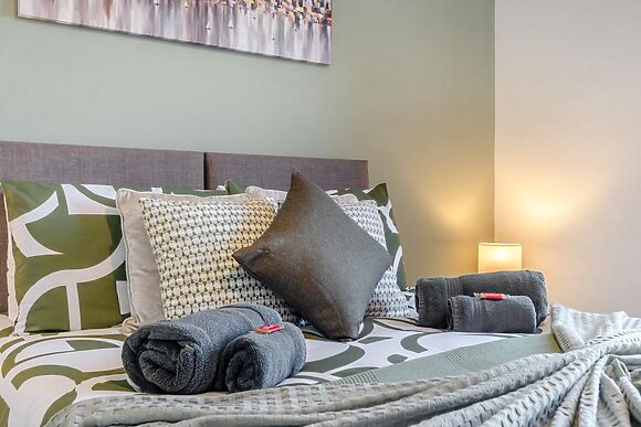 Urban Uphill Retreat