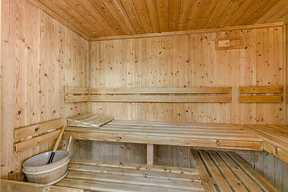 Great Tide Moylegrove