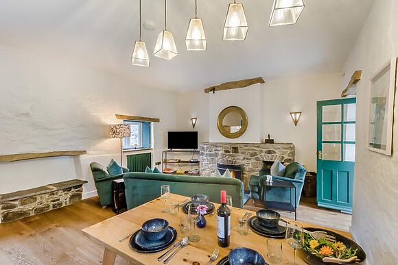 Great Tide Moylegrove