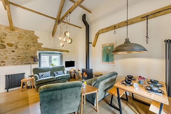 Sunny Hillside Moylegrove