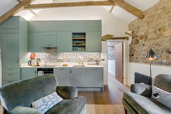 Sunny Hillside Moylegrove