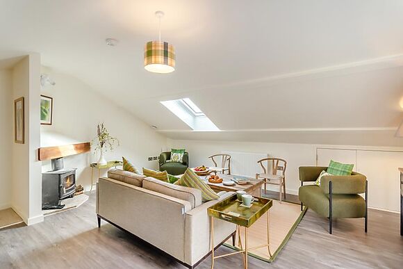 Whitcher Wells Staple Oak Cottage