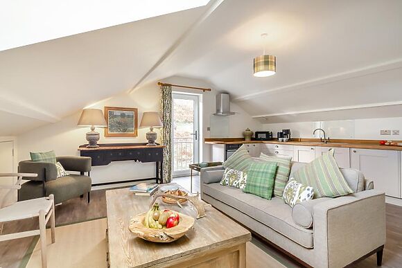 Whitcher Wells Staple Oak Cottage