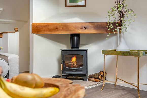 Whitcher Wells Staple Oak Cottage