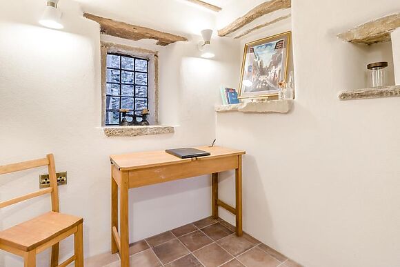 Common Bank Cottage