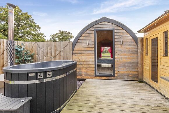 Dragonfly Spa Lodge