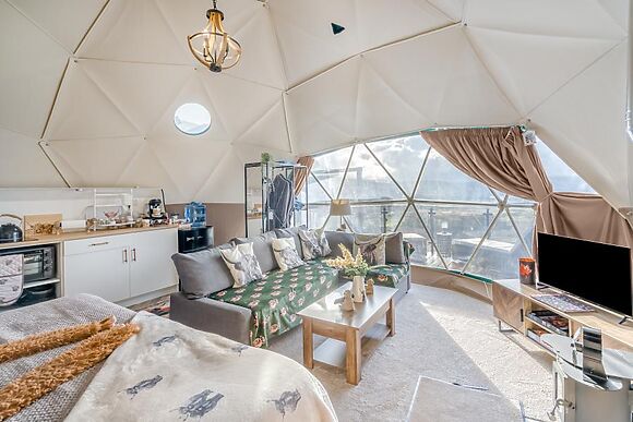 The Highland Dome