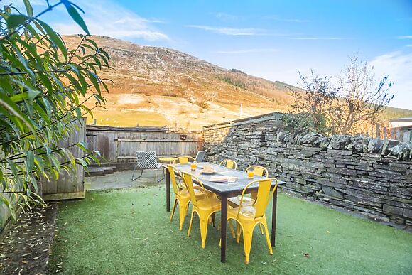 Slate Trail Retreat