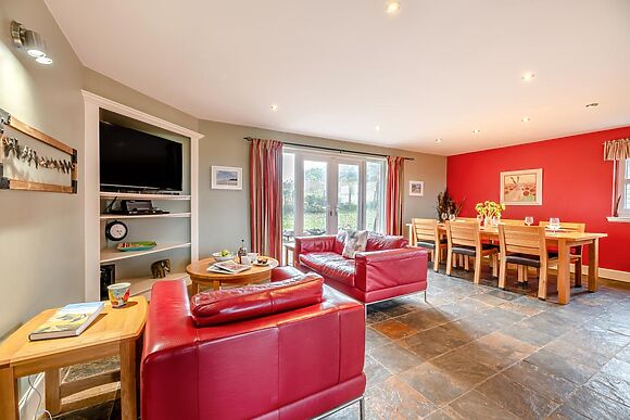 The Cottage Glororum
