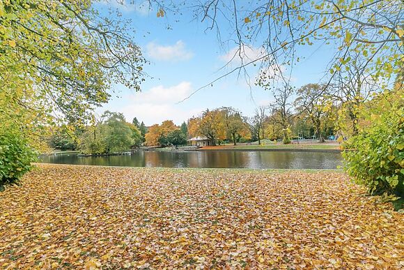 Apartment 5 The Castleton Suite