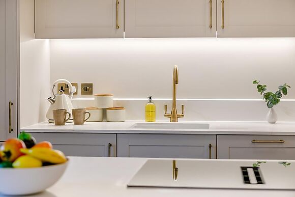 Apartment 5 The Castleton Suite