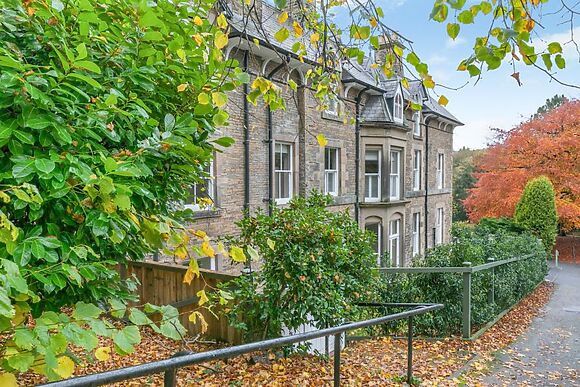 Apartment 6 The Chatsworth Suite