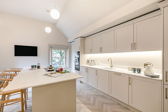 Apartment 6 The Chatsworth Suite