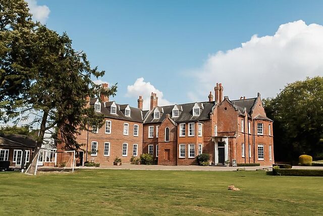 Skendleby Country House