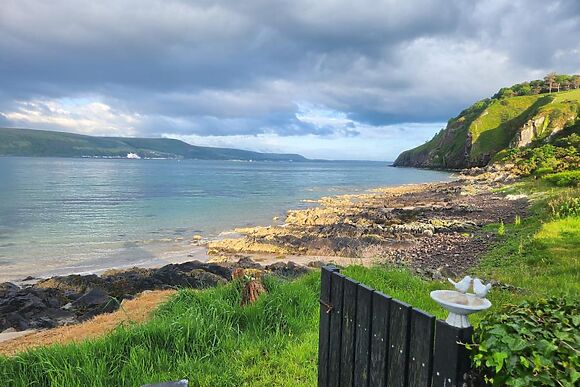 The Beach Hideaway Loch Ryan