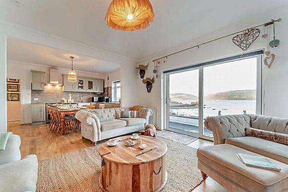 The Beach Hideaway Loch Ryan