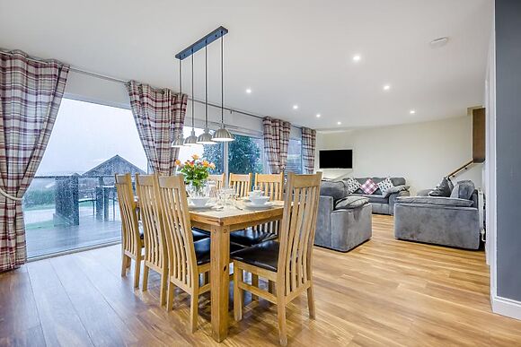 Willow Lodge At Retallack