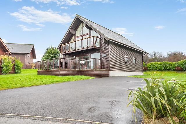 Willow Lodge At Retallack