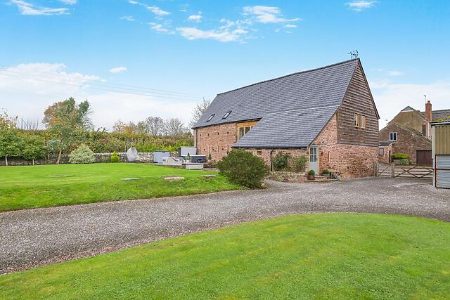 Etloe Farm Barn