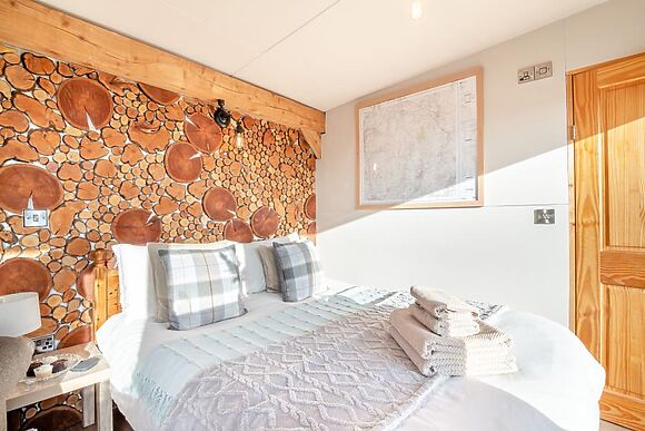 Hen Cabin