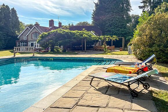 Chase Lodge Haslemere