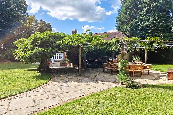 Chase Lodge Haslemere