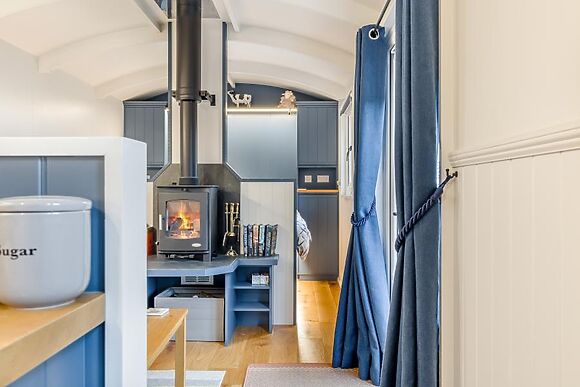 Meadow View Shepherds Hut