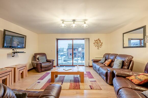 Swift Cottage Horning