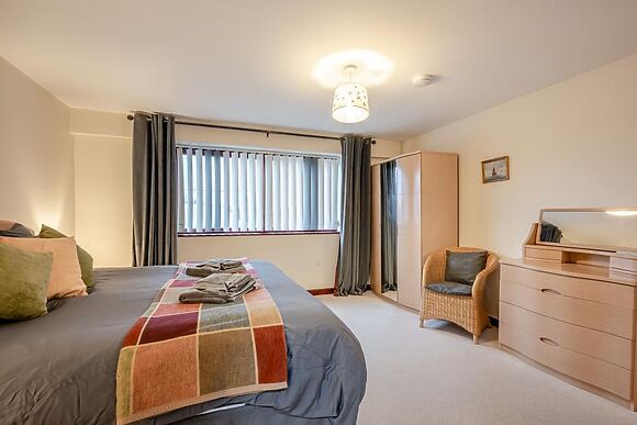 Swift Cottage Horning